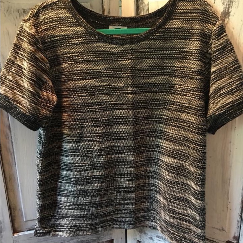 Old navy black/ white sweater top